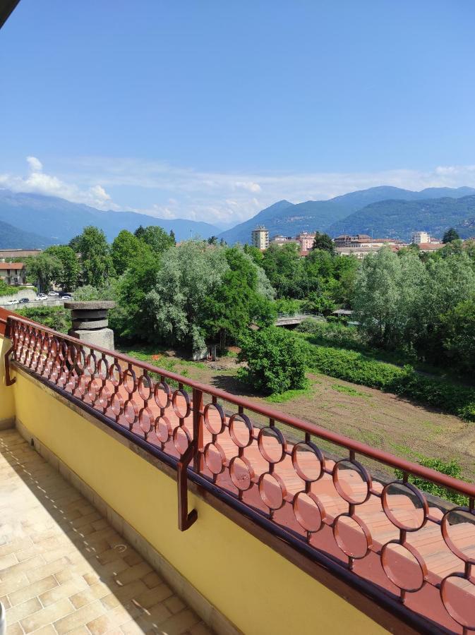 Ferienwohnung Residenza Tiziana Luino Exterior foto
